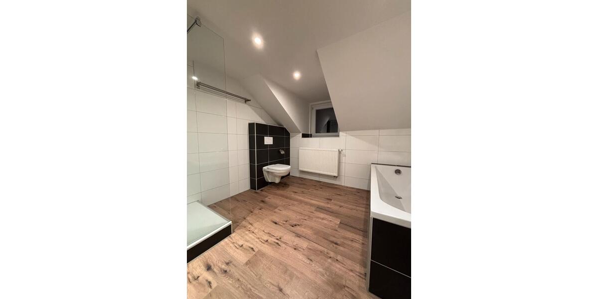 Etagenwohnung Furth im Wald - 4 Zimmer, 110 m&sup2;, 600&euro; | Angebot:26624067