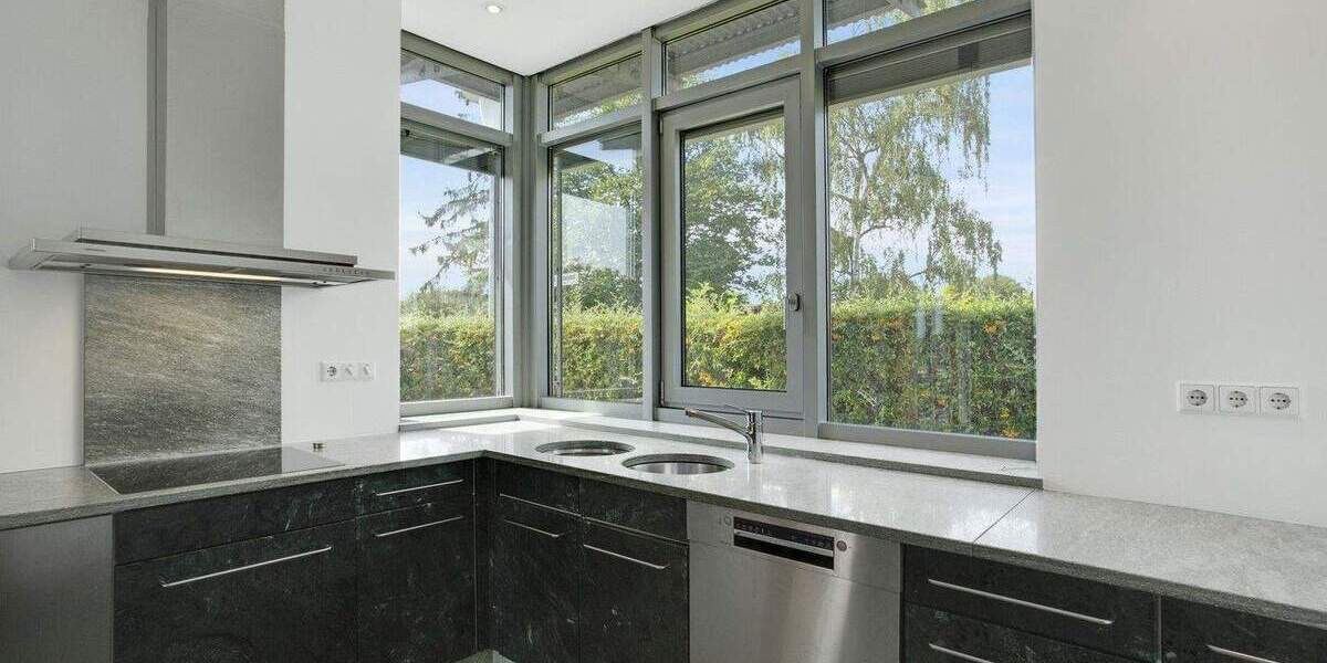 Doppelhaushälfte Bonn Zentrum - 4 Zimmer, 173 m&sup2;, 1.180.000&euro; | Angebot:25836126