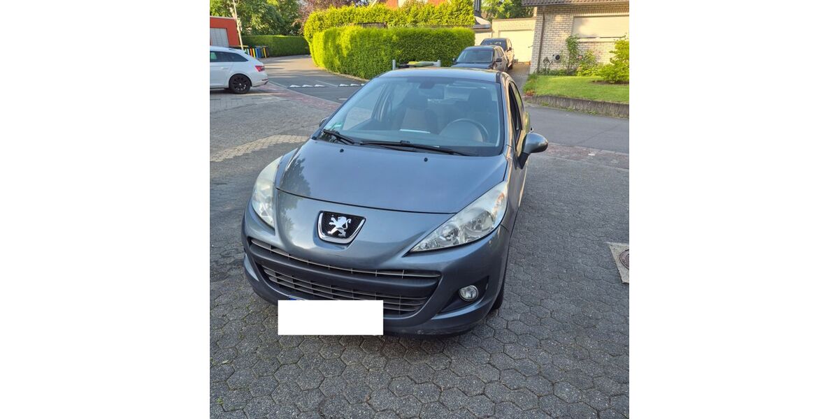 Peugeot 207 176.000 km 2.200 &euro; Lohmar 53797
