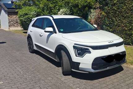 Kia Niro 31.000 km 27.900 &euro; Sankt Sebastian 56220