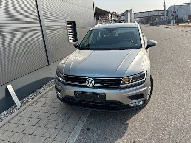 VW Tiguan 53.500 km 17.990 &euro; Tettnang 88069