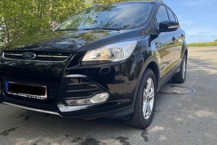 Ford Kuga 72.000 km 11.900 &euro; Osterode 37520