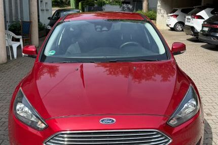 Ford Focus 204.000 km 7.000 &euro; Schwäbisch Hall 74523
