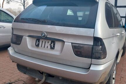 BMW X5 207.000 km 4.400 &euro; Petershagen 32469
