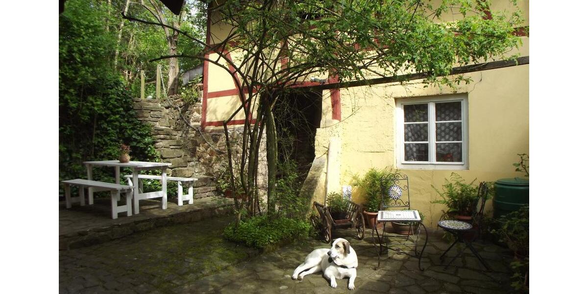 Einfamilienhaus Bad Breisig - 9 Zimmer, 140 m&sup2;, 250.000&euro; | Angebot:27083214