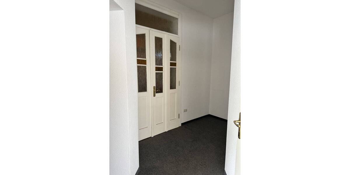 Gewerbeobjekt Zwickau Pölbitz - 1 Zimmer, 31 m&sup2;, 45.000&euro; | Angebot:26455118