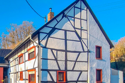 Einfamilienhaus optional mit 1 ha Land, ideal für PferdeTiere zimmer