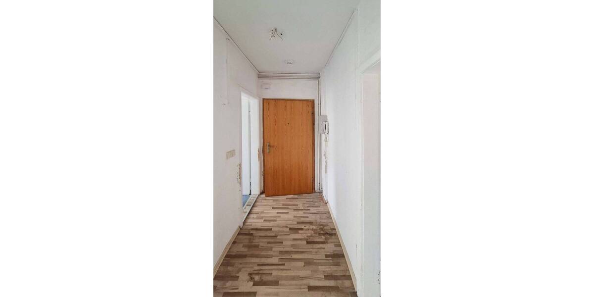 Versteigerungsimmobilie Ellrich - 1 Zimmer, 32 m&sup2;, 6.000&euro; | Angebot:26290947