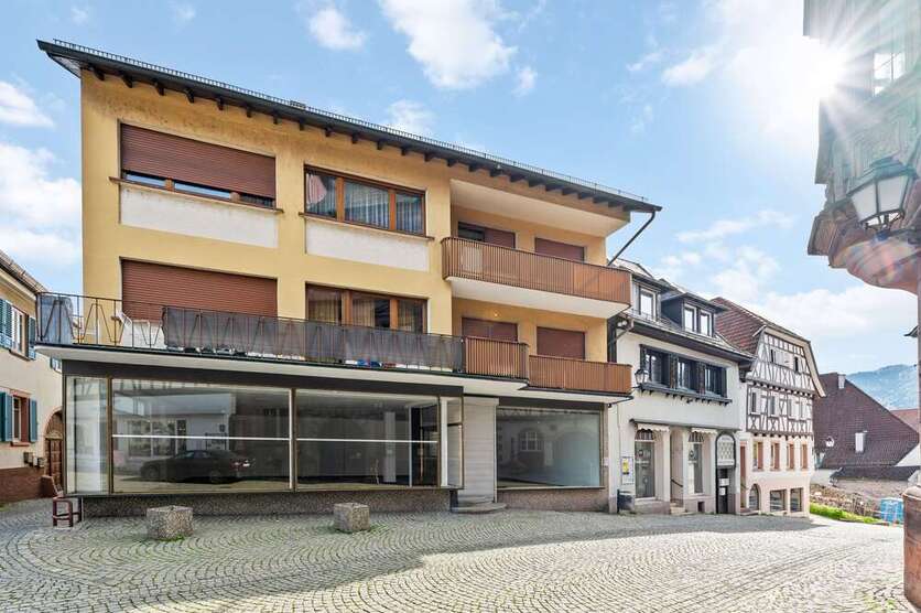 Haus zum Mieten in Gernsbach 1.250 € 1 zimmer