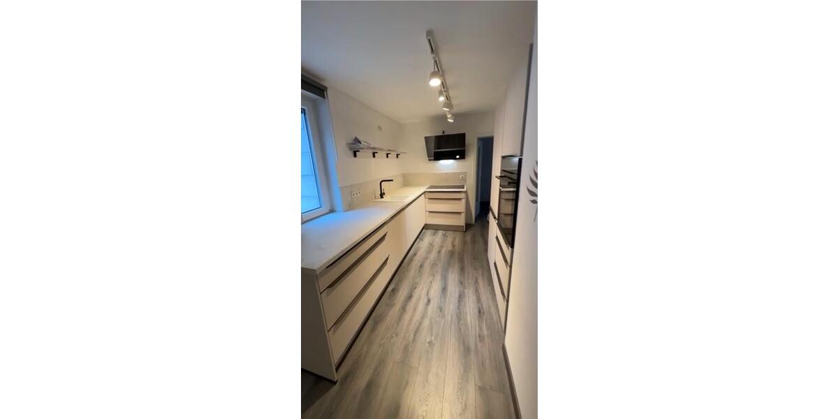 Etagenwohnung Zella-Mehlis Mehlis - 4 Zimmer, 100 m&sup2;, 800&euro; | Angebot:26340938