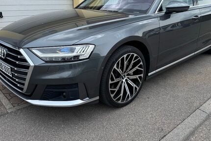 Audi A8 149.500 km 48.999 &euro; Aalen (Württemberg) 73432