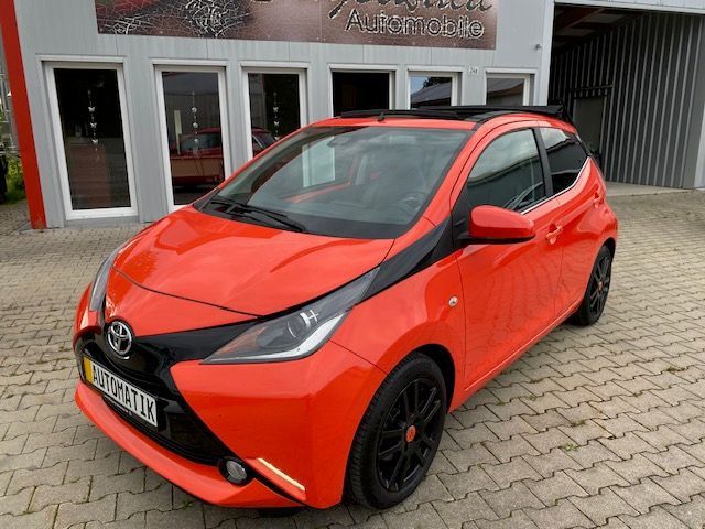 Aygo (X)