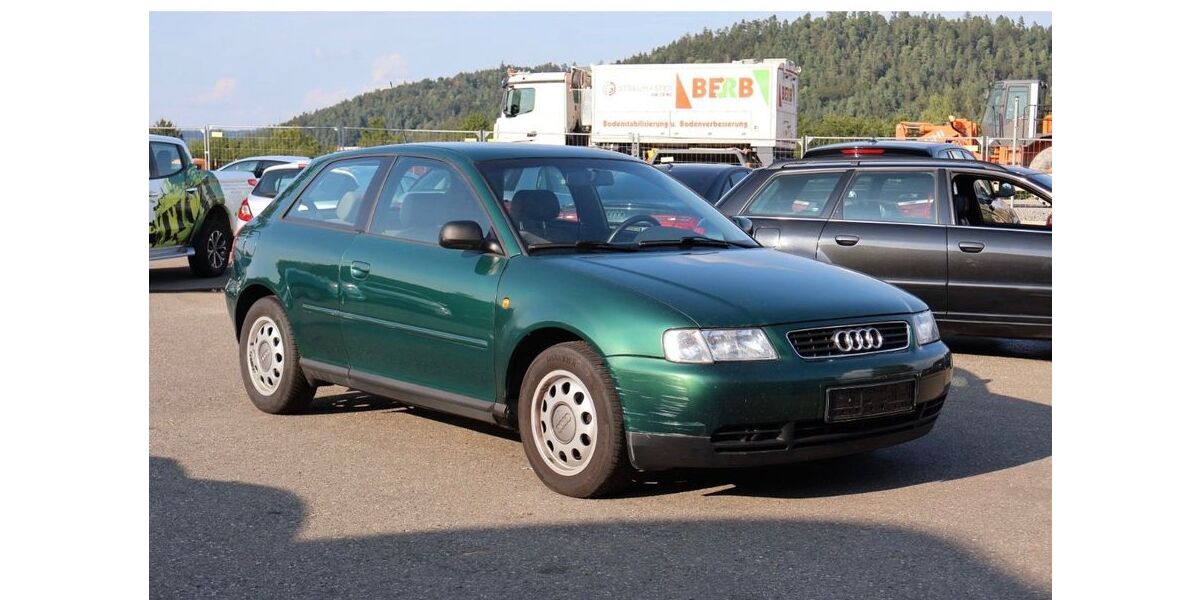 Audi A3 142.000 km 2.500 &euro; Spaichingen 78549