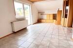 Dachgeschoßwohnung im Grünen