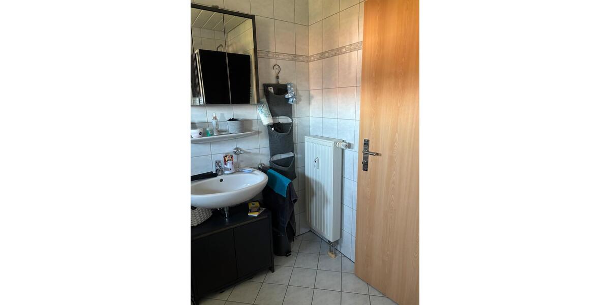Dachgeschoßwohnung Eichendorf - 3 Zimmer, 83 m&sup2;, 810&euro; | Angebot:26409135