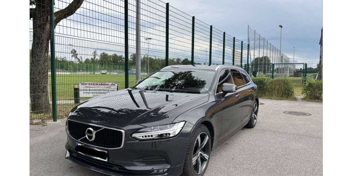 Volvo V90 73.800 km 24.990 &euro; Kastl 84556
