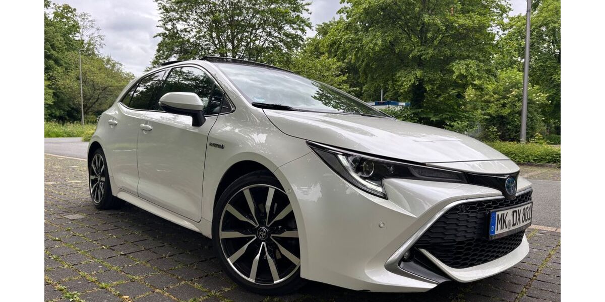 Toyota Corolla 109.000 km 21.490 &euro; Iserlohn 58642