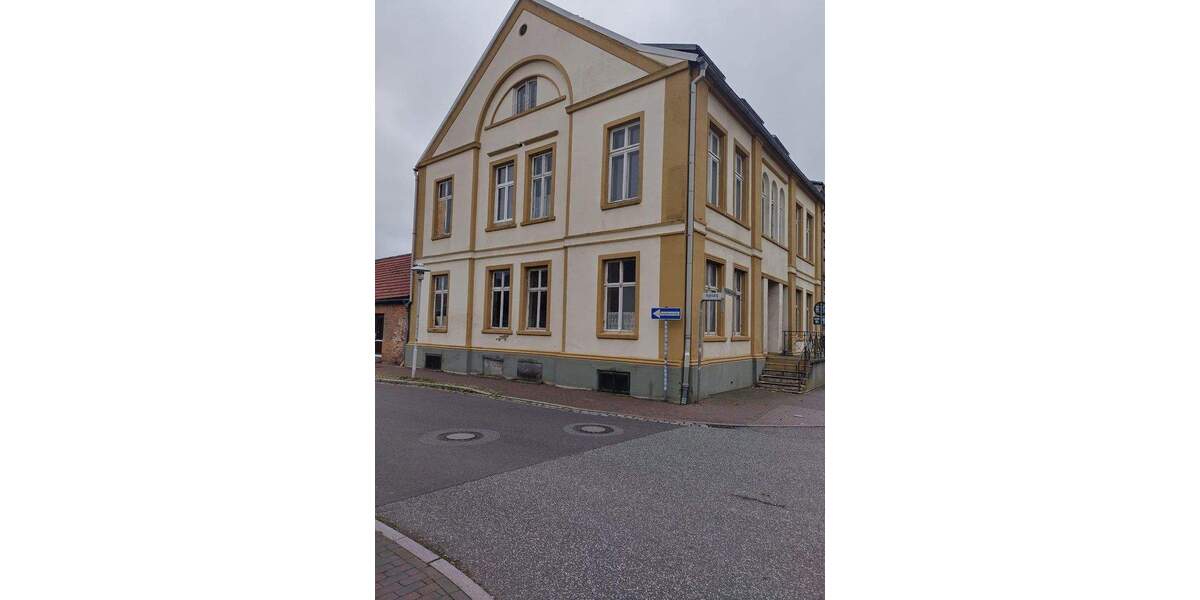 Haus mit viel Raum und Lagerfläche 1 zimmer