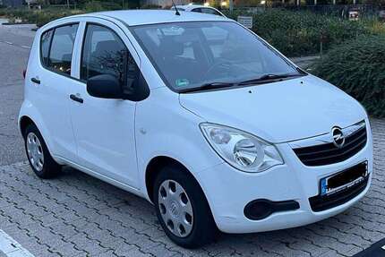 Opel Agila