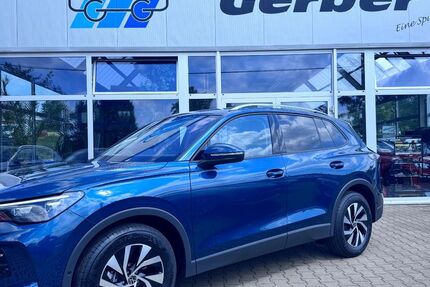 VW Tiguan 10.319 km 36.950 &euro; Wilkau Haßlau/OT Silberstraße 08112