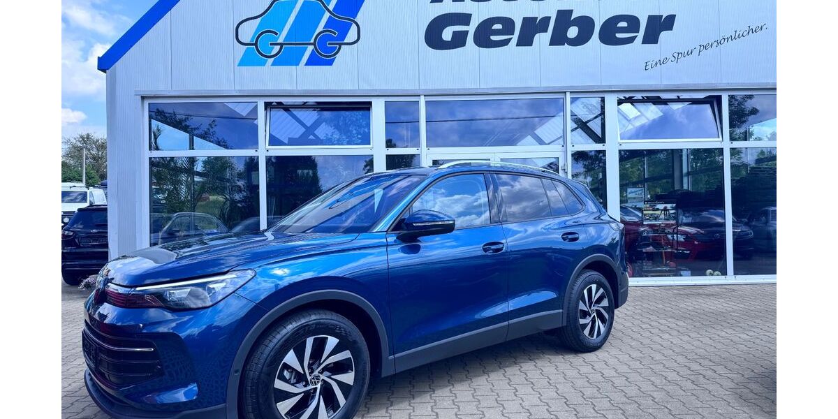 VW Tiguan 10.319 km 36.950 &euro; Wilkau Haßlau/OT Silberstraße 08112