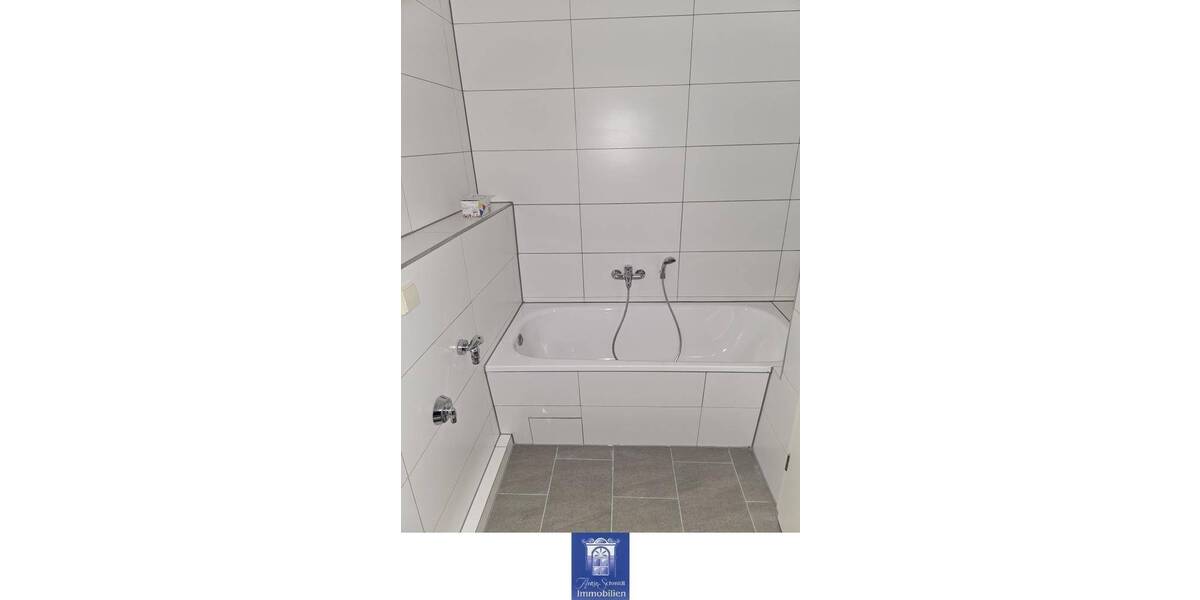 Etagenwohnung Coswig - 2 Zimmer, 42 m&sup2;, 375&euro; | Angebot:26687645