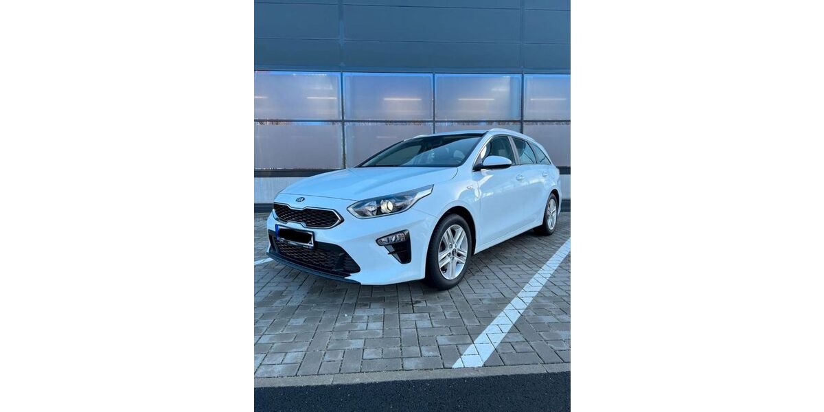 Kia ceed Sportswagon 86.000 km 16.300 &euro; Adelsdorf 91325