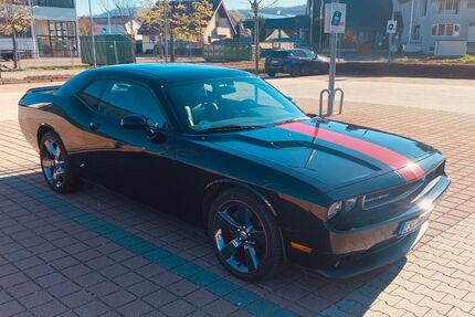 Dodge Challenger 113.000 km 18.999 &euro; Bad Boll 73087