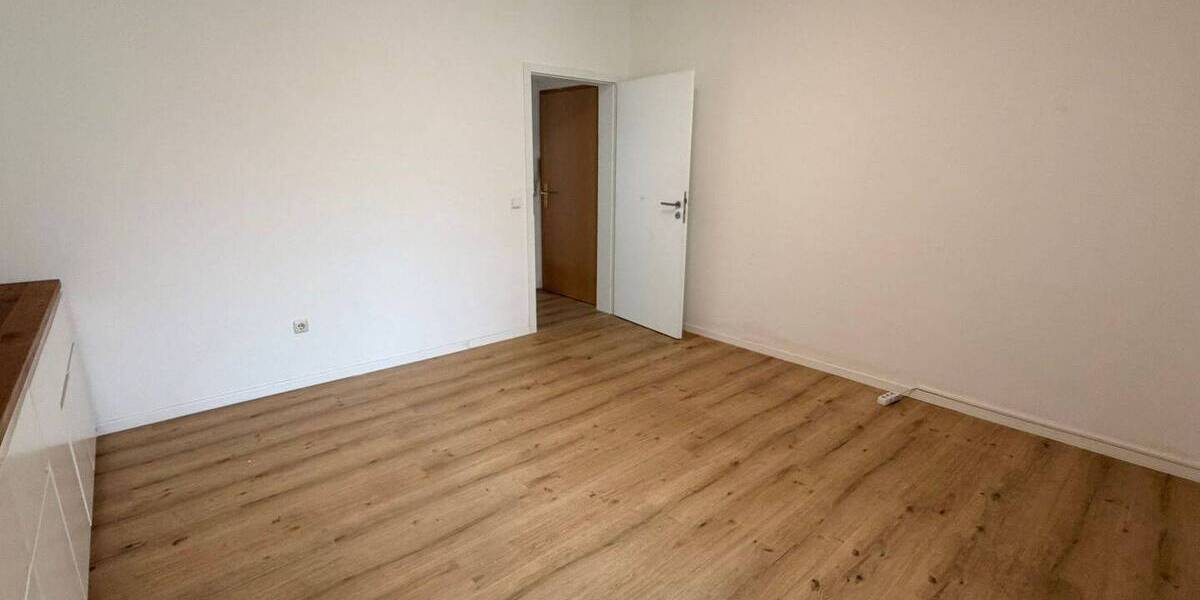 Gewerbeobjekt Landshut Nikola - 2 Zimmer, 880&euro; | Angebot:26879075