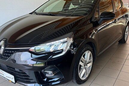 Renault Clio 35.987 km 11.990 &euro; Zwickau 08064