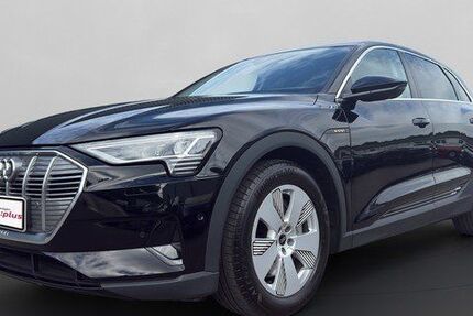 Audi e-tron 11.170 km 32.640 € Ravensburg 88214
