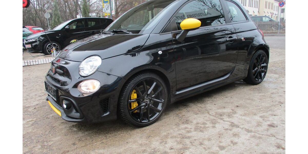 Abarth 695C 18.400 km 27.900 &euro; Krailling bei München 82152