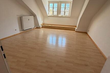 Wohnung Villingen-Schwenningen Schwenningen - 3 Zimmer, 105 m&sup2;, 990&euro; | Angebot:26272312