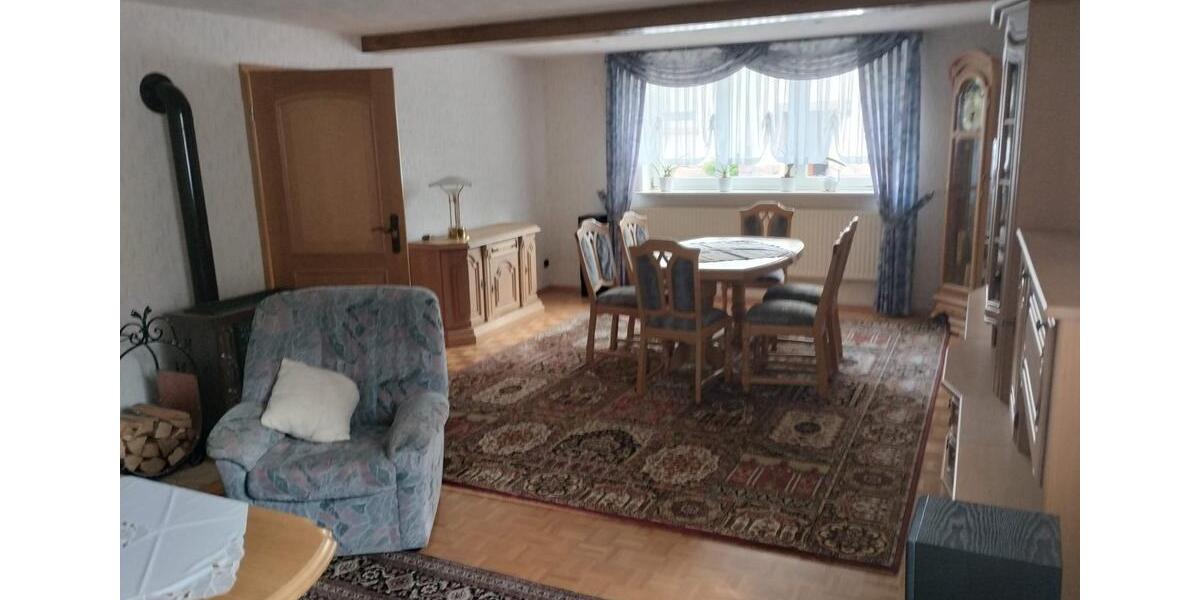 Bauernhaus, Landhaus Hofbieber - 7 Zimmer, 180 m&sup2;, 450.000&euro; | Angebot:25171658