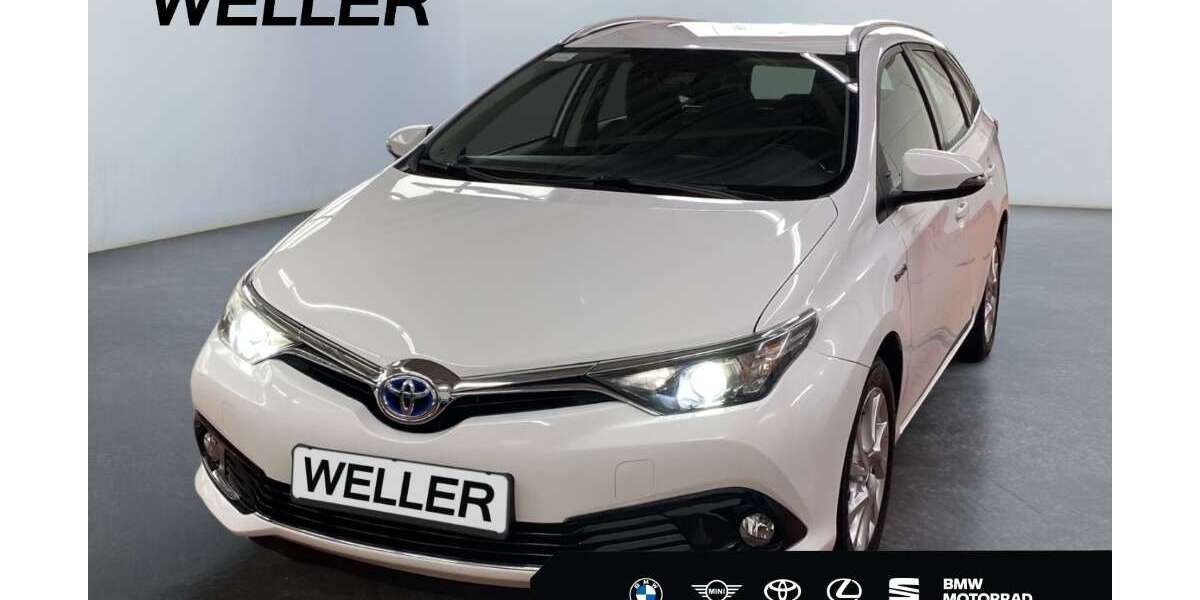 Toyota Auris 67.200 km 18.900 &euro; Osnabrück 49090