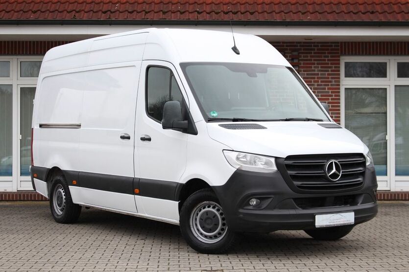 Mercedes-Benz Sprinter 206.000 km 19.900 € Hinte 26759