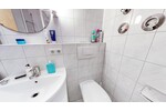 Vermietete und gepflegte 2-Zimmer-Wohnung mit Balkon in Freilassing zu verkaufen! - Etagenwohnung Freilassing Freilassing | Angebot:24584620