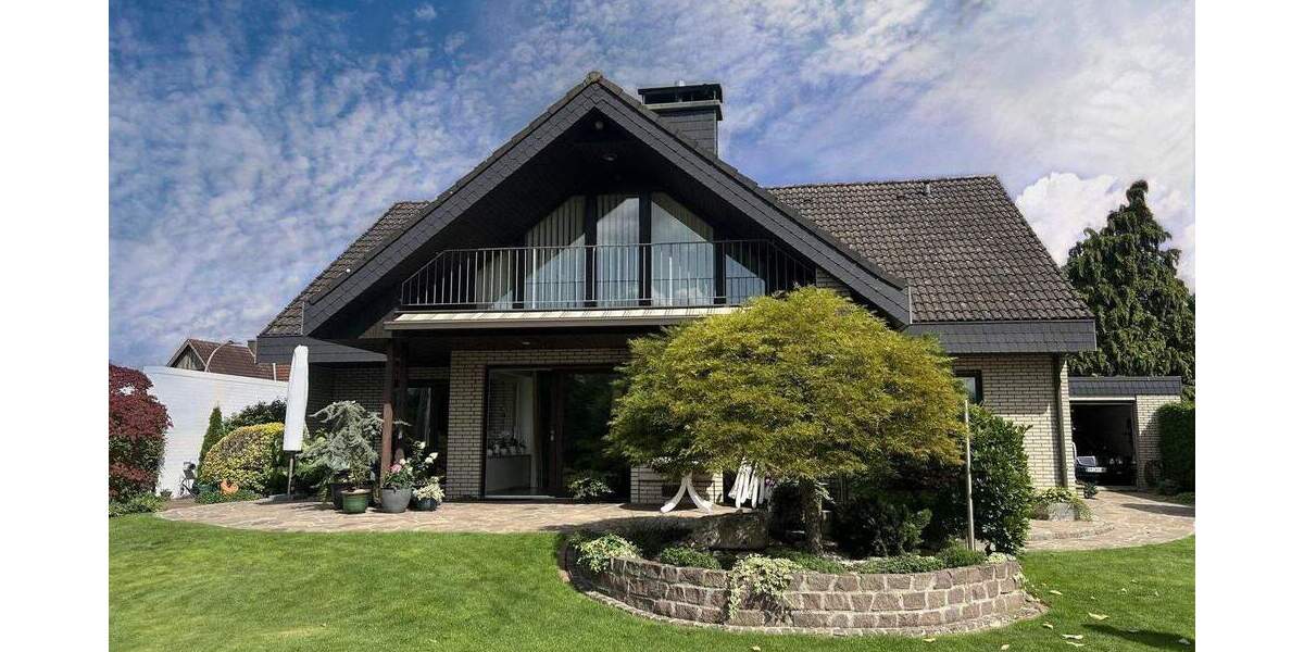 Zeitlos wertvoll: Traumhaus mit Südgarten, Substanz und beeindruckender Pflege 7 zimmer