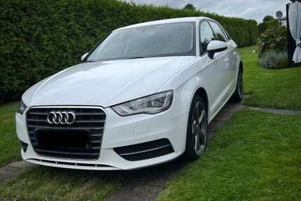 Audi A3 271.482 km 6.999 &euro; Hamburg 21039