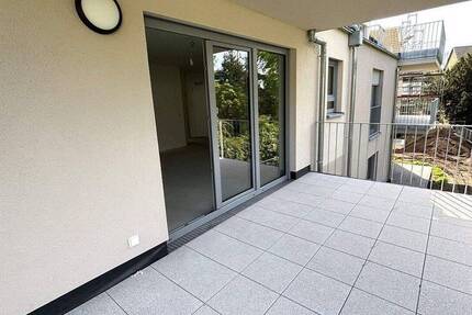 Tolle Wohnung mit Aufzug und Blick ins Grüne