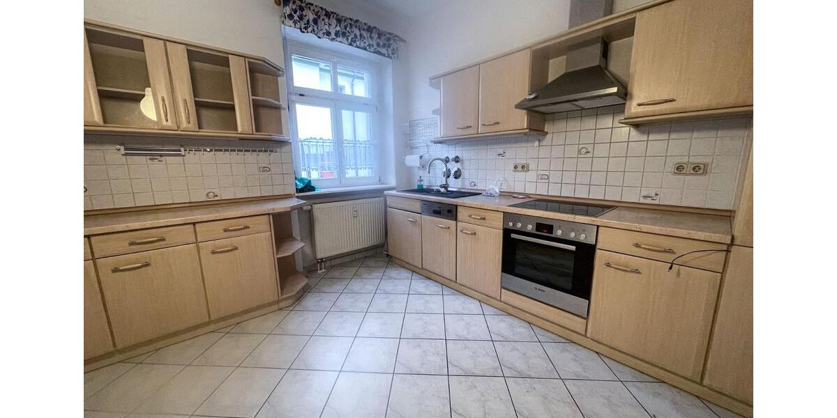 Hochparterre Frankfurt (Oder) - 4 Zimmer, 121 m&sup2;, 290.000&euro; | Angebot:25929448