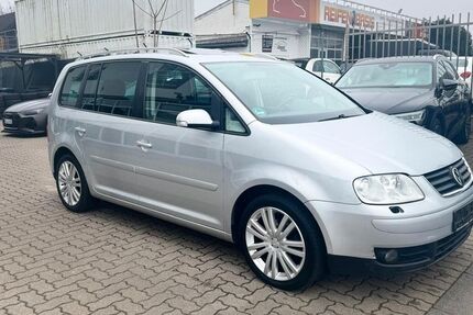 VW Touran 215.000 km 1.999 € Worms 67547