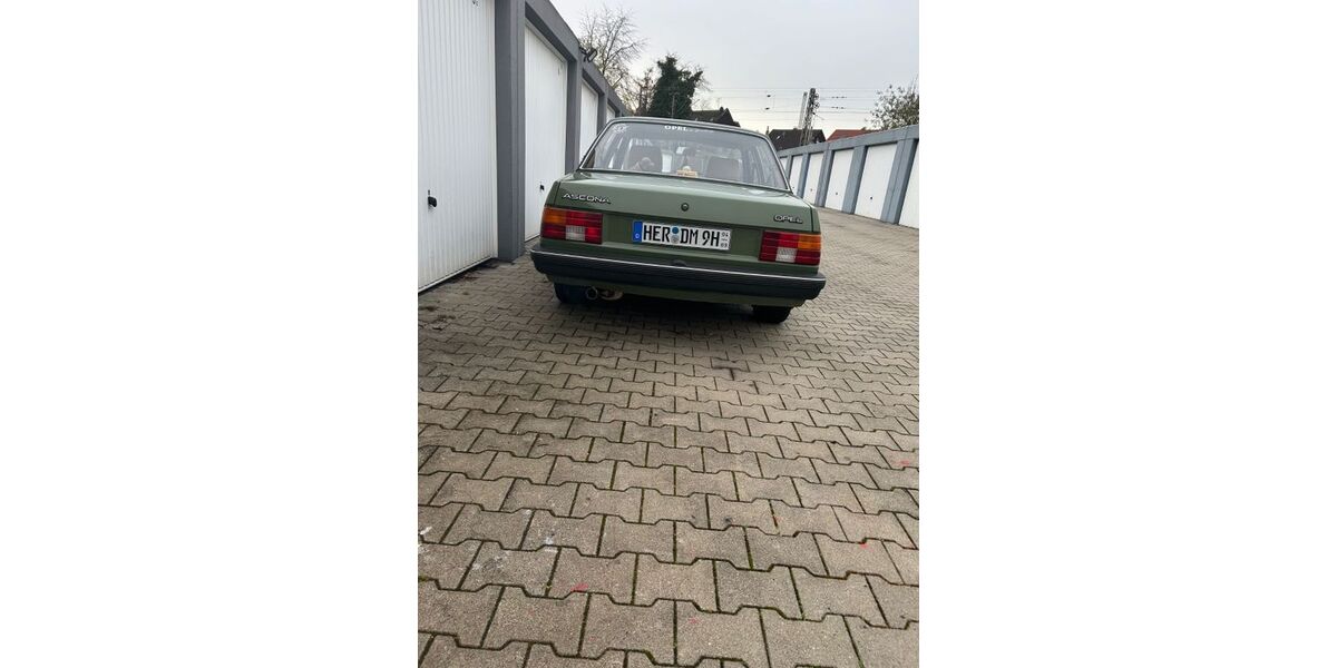 Opel Ascona 120.000 km 5.800 &euro; Witten 58453