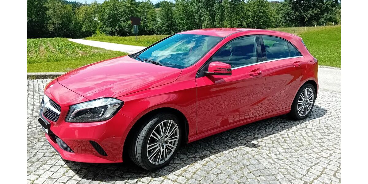 Mercedes-Benz A 200 82.000 km 14.500 &euro; Röhrnbach 94133