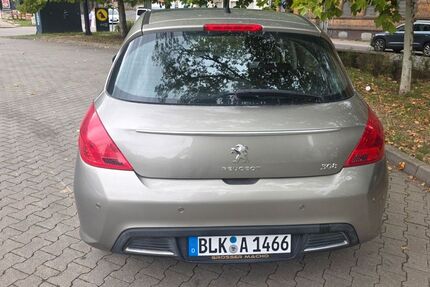 Peugeot 308 96.000 km 4.000 &euro; Weißenfels 06666