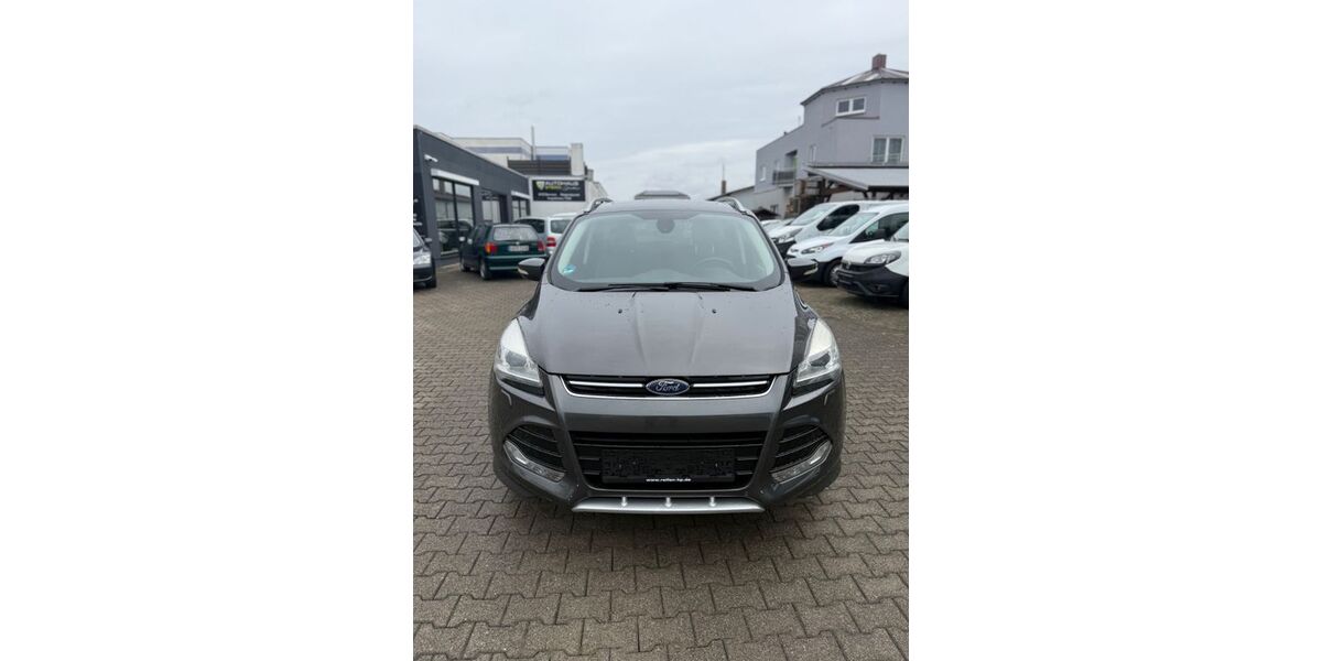 Ford Kuga 233.000 km 6.890 &euro; Graben-Neudorf 76676