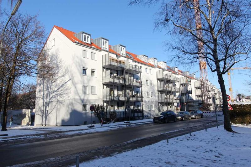 Dachgeschoßwohnung Dachau - 3 Zimmer, 87 m&sup2;, 1.527&euro; | Angebot:25387255
