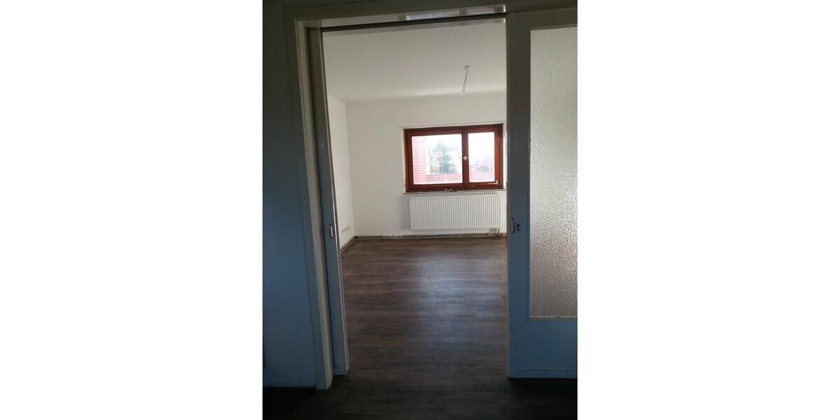 Etagenwohnung Pirmasens Niedersimten - 2 Zimmer, 60 m&sup2;, 650&euro; | Angebot:26399624