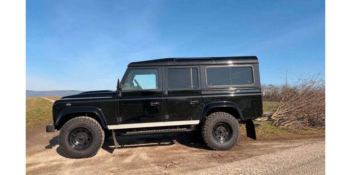 Land Rover Defender 149.096 km 24.990 &euro; Hann. Münden 34346