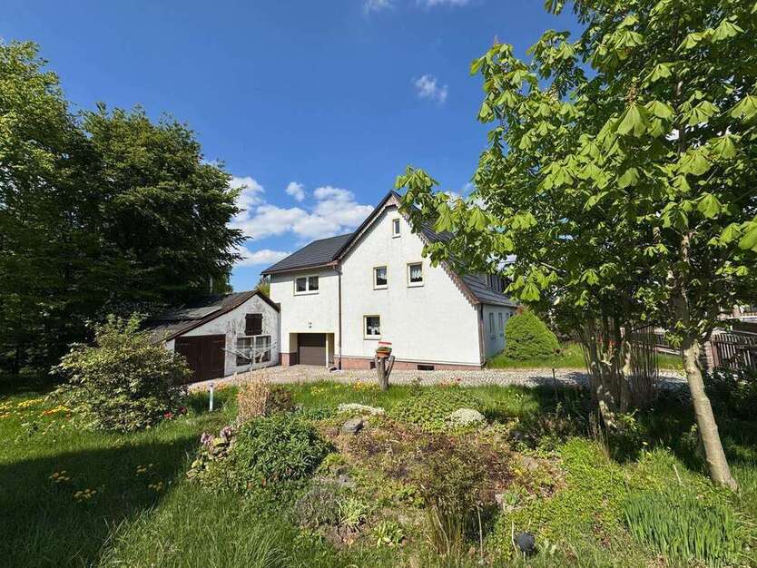 Haus zum Kaufen in Grumbach 84.000 € 128 m²